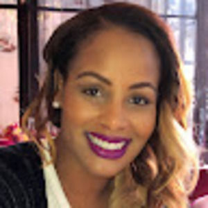 Meet your Posher, Yolanda